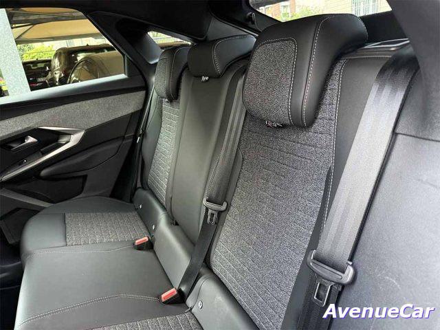 PEUGEOT 3008 hybrid Allure TELECAMERA CERCHI 19'' IVA ESPOSTA