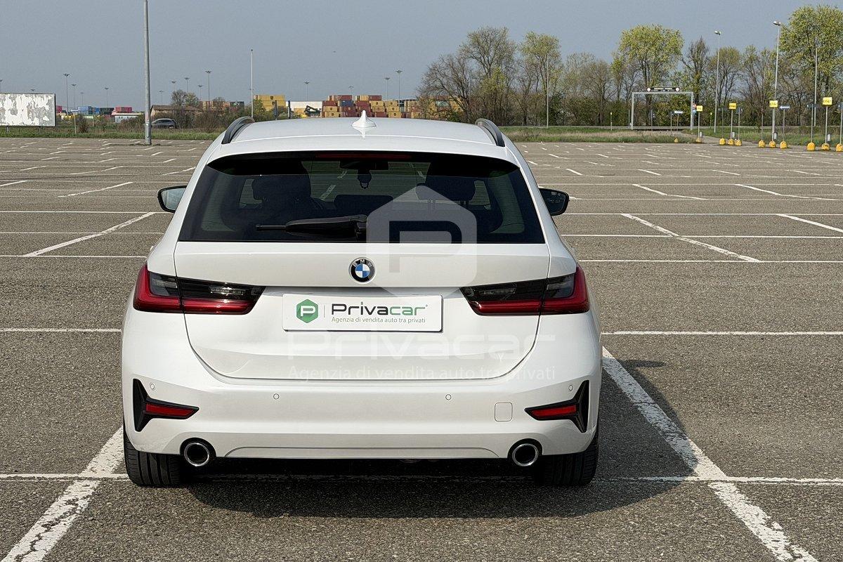 BMW 320d xDrive Touring Business Advantage