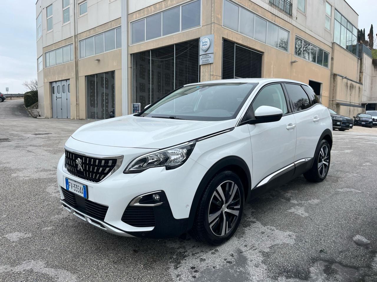 Peugeot 3008 BlueHDi 130 S&S Allure