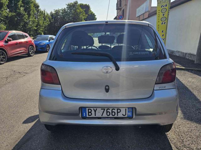 TOYOTA Yaris 1.0i 16V cat 3 porte Sol