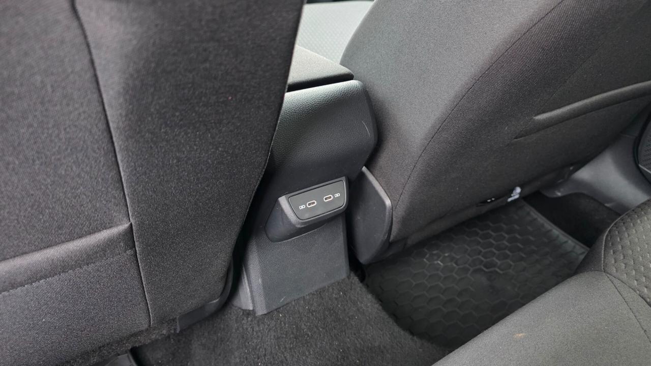 Volkswagen Polo 1.0 TSI DSG Style