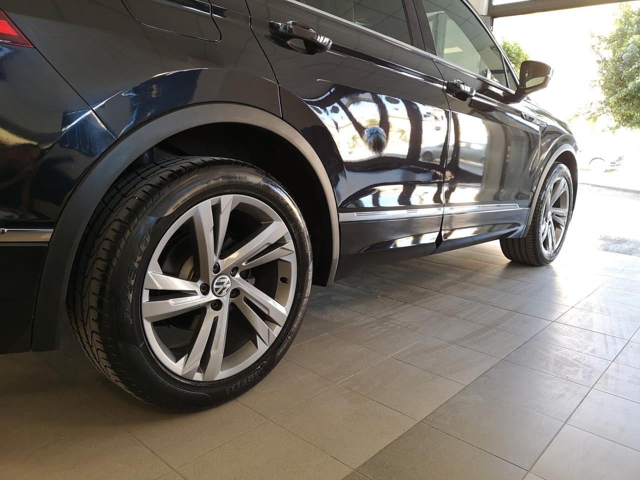 Volkswagen Tiguan 2.0 TDI 150 CV DSG R-Line 2021