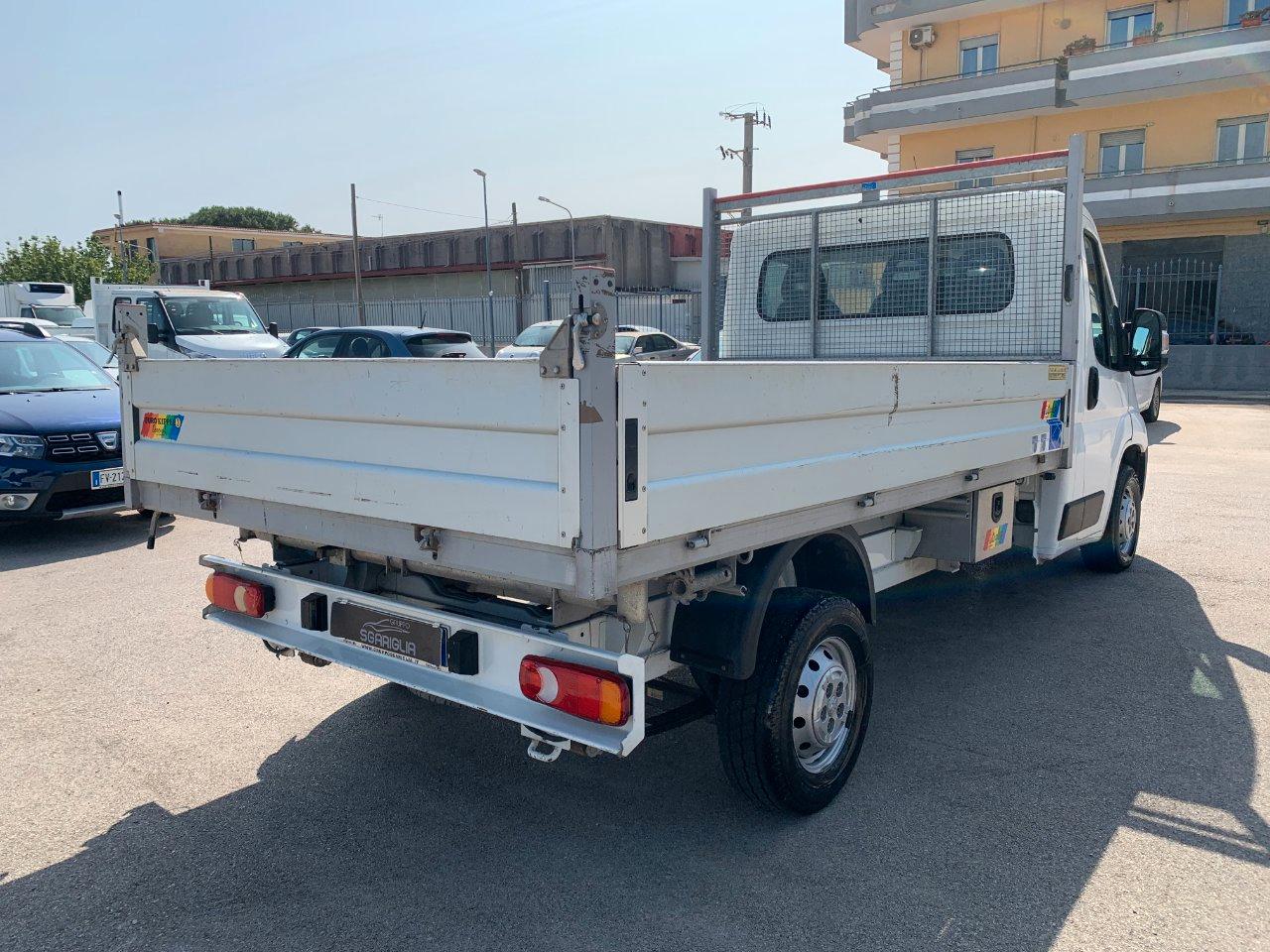 PEUGEOT Boxer Ribaltabile Trilaterale Cassone Fisso