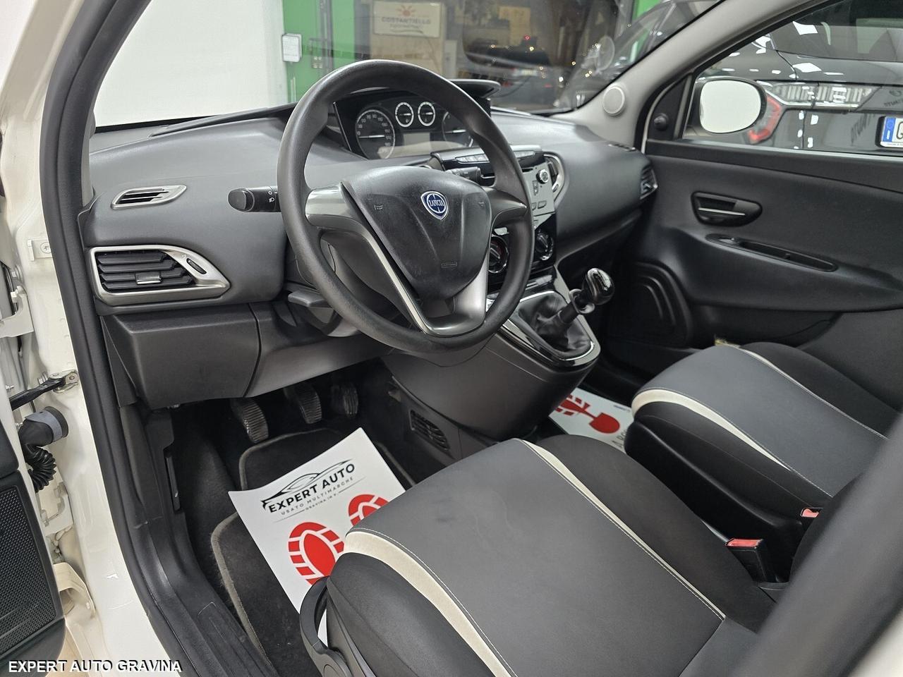 LANCIA YPSILON 1.2 69CV BENZINA