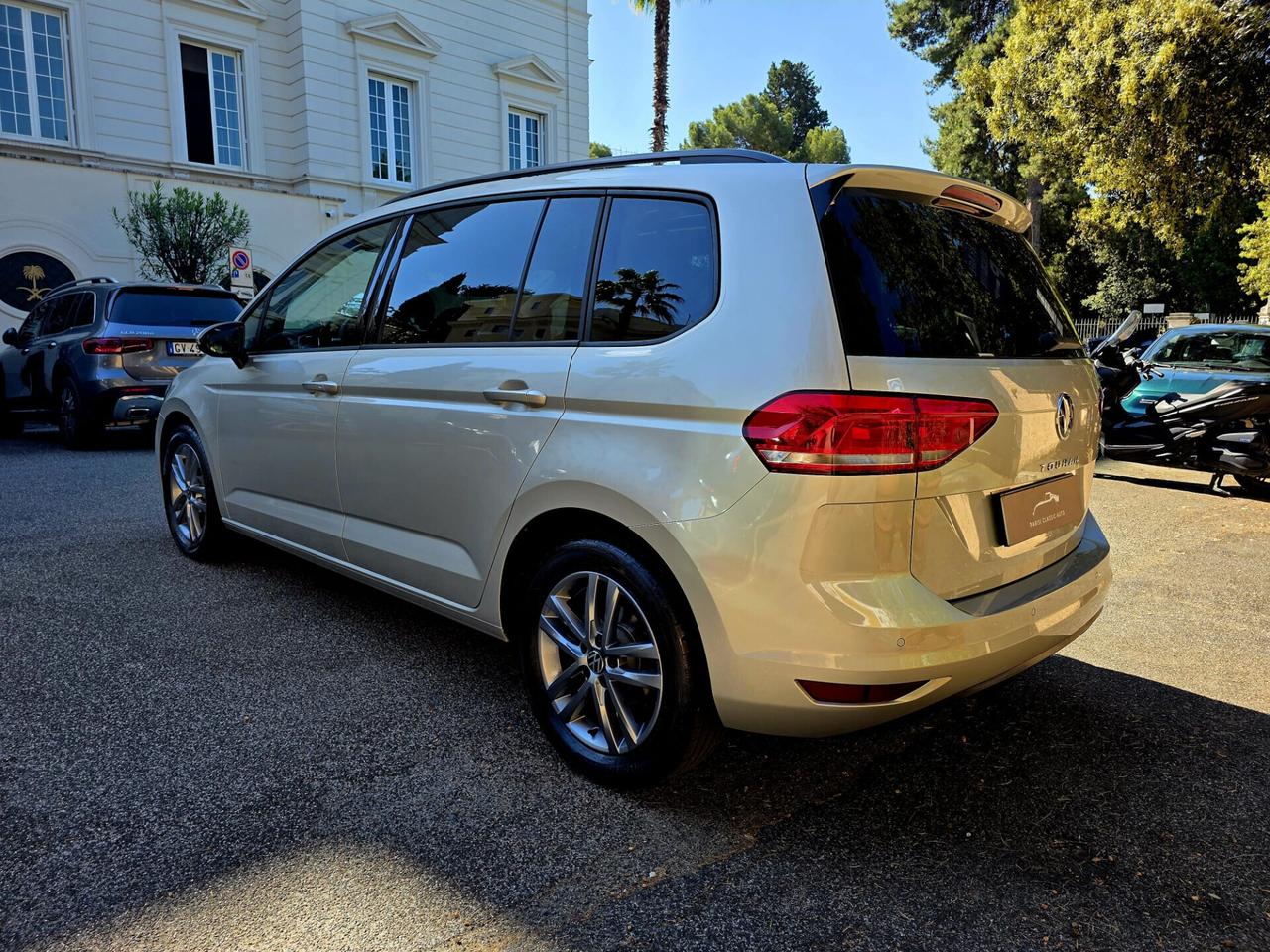 Volkswagen Touran 1.5 TSI ACT DSG 7 POSTI Executive BlueMotion Technology