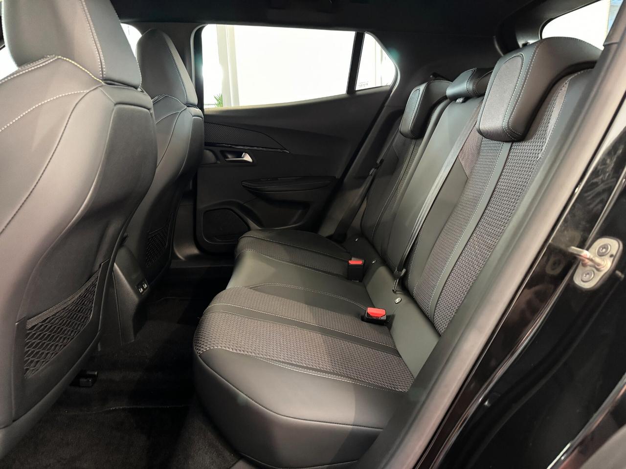 PEUGEOT 2008 1.5 BLUEHDI 110CV GT 2022