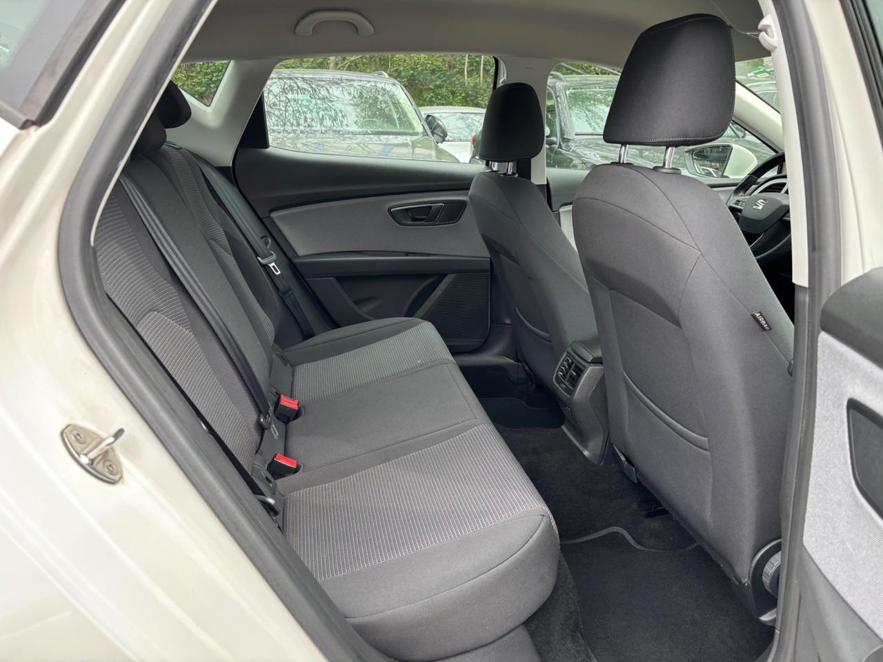 Seat Leon 1.6 TDI 115CV 5p. Style OK NEOPATENTATI