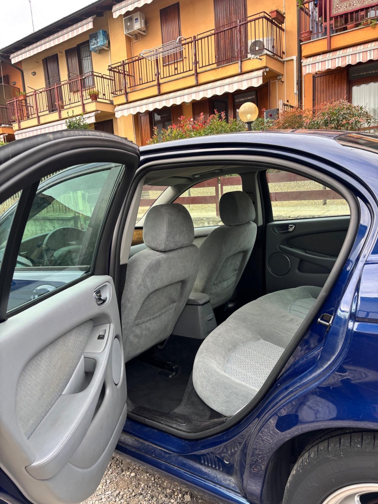 Jaguar X-Type 2.0D cat Sport EU3