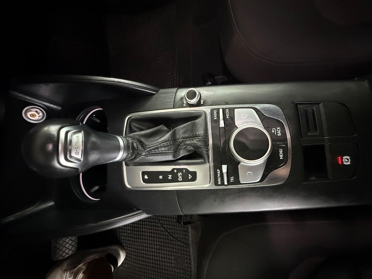 Audi A3 SPB 30 g-tron S tronic Admired