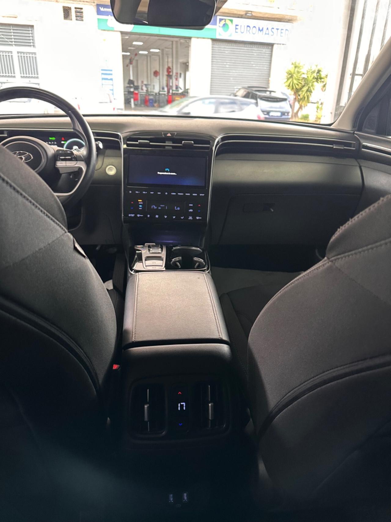 Hyundai Tucson 1.6 HEV aut.Exellence