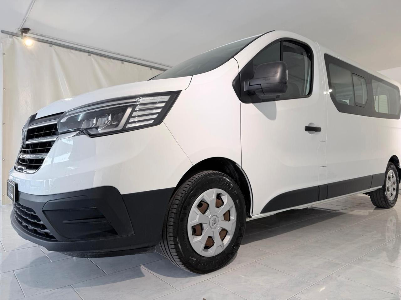 TRAFIC 2022 9 POSTI PASSENGER 2.0 DCI 150 CV