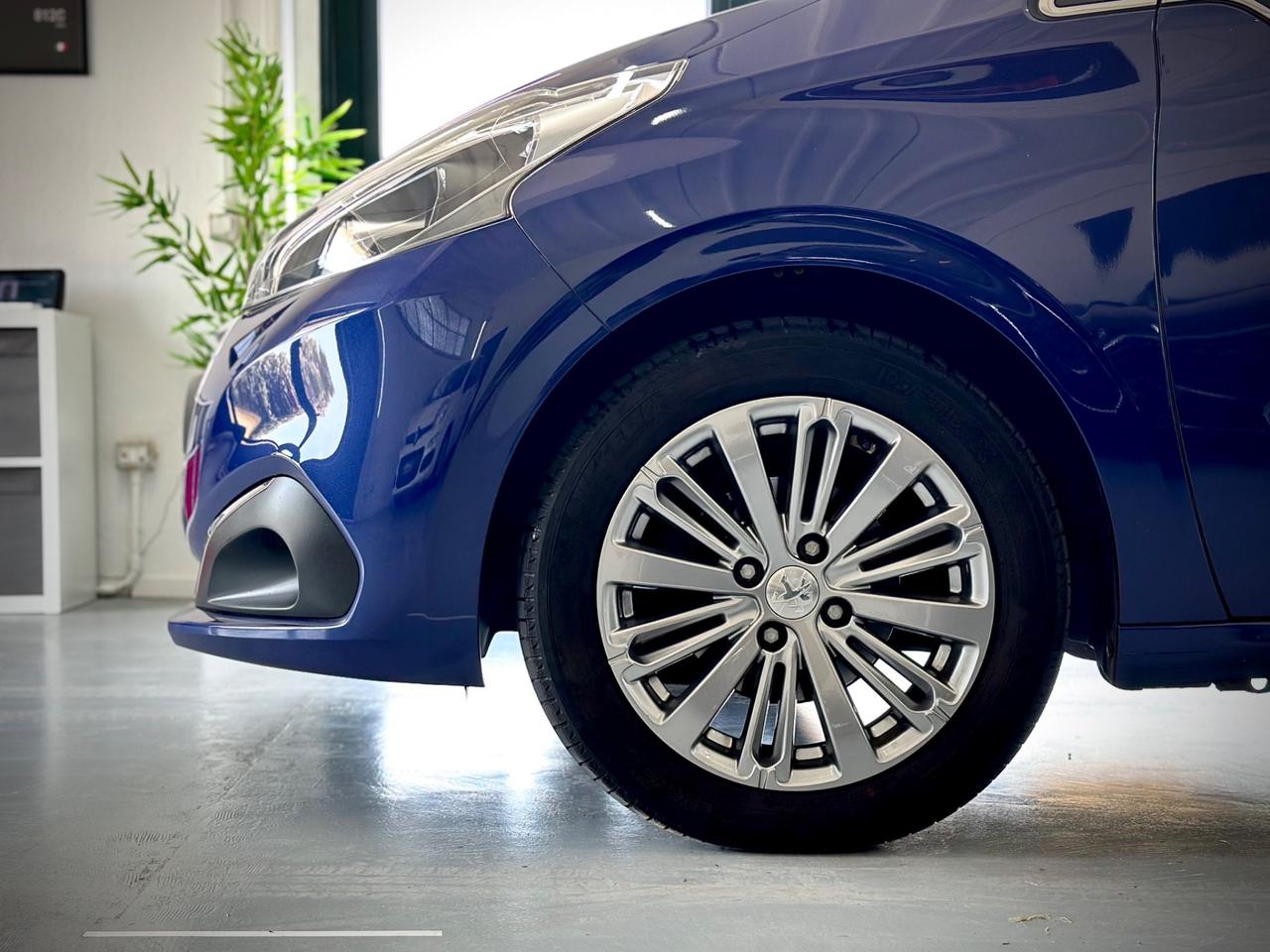 Peugeot 208 PureTech 110 S&S 5 porte Allure