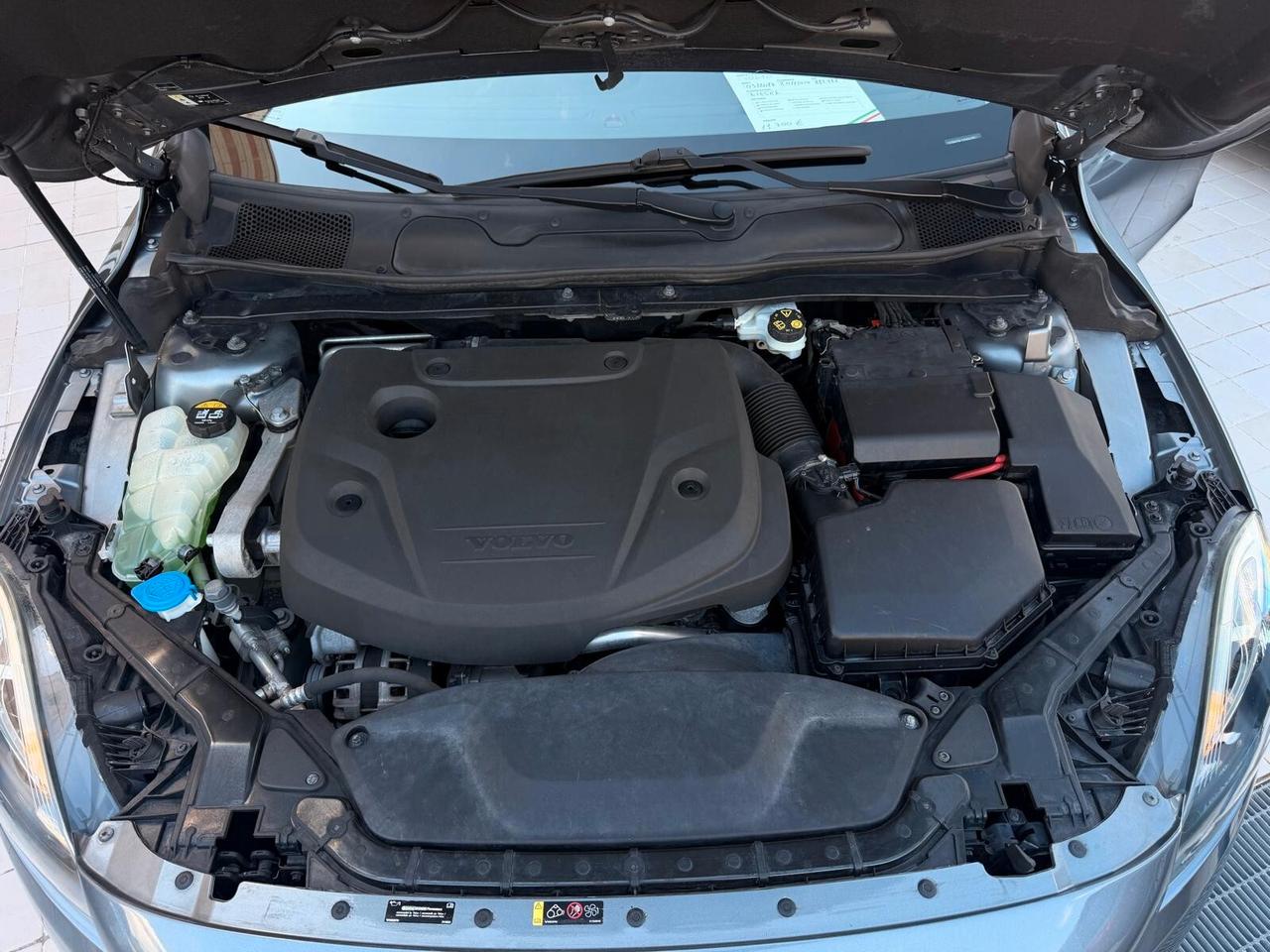 Volvo V40 D3 INSCRIPTION