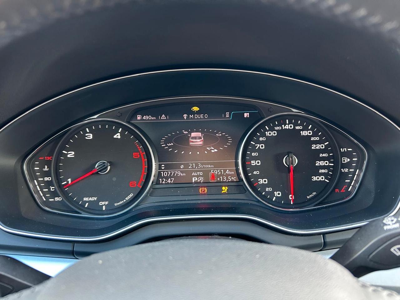 Audi Q5 35 TDI quattro S tronic Business