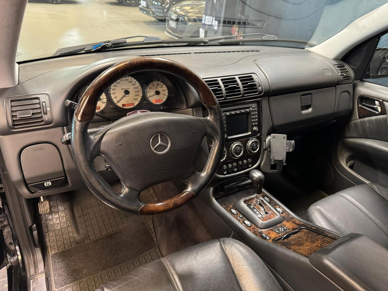 Mercedes ML 55 AMG asi