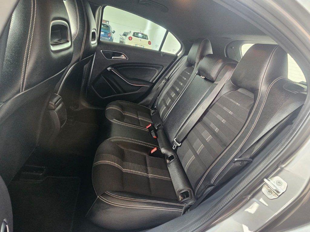 Mercedes-Benz A 180 d Automatic Premium