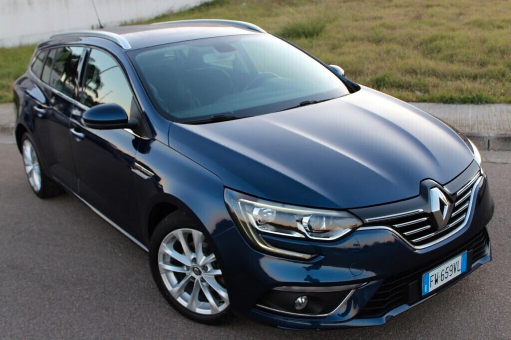 RENAULT Mégane station 1.5 dCi 115 CV Duel2