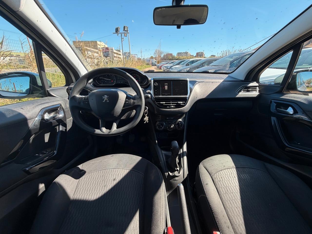 PEUGEOT 208 1.6 BLUEHDI 75CV ANNO 2018 ADATTA NEOPATENTATI