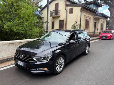 Volkswagen Passat 1.6 TDI SCR DSG Business BMT