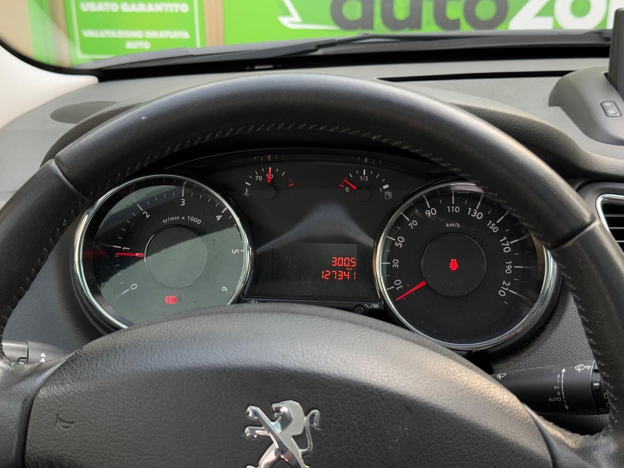 Peugeot 5008 1.6 HDi 115CV 7 POSTI