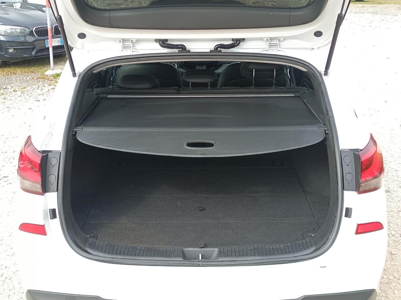 i30 Wagon 1.6 CRDi 110CV DCT Business