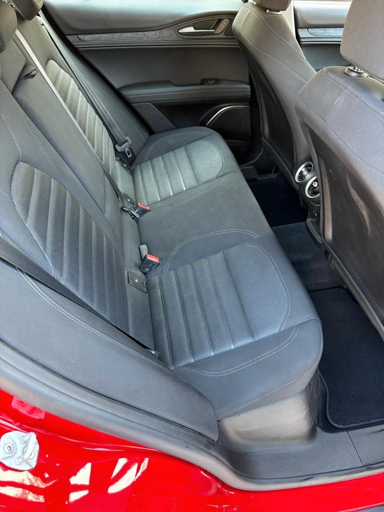 ALFA Stelvio Q4 2.2Mjt S&S Bus. 190Cv AT8 -11-2021