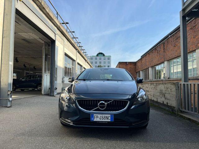 VOLVO V40 D2 Business