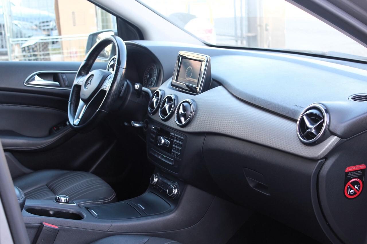 Mercedes-benz B 200 B 220 CDI Automatic Premium