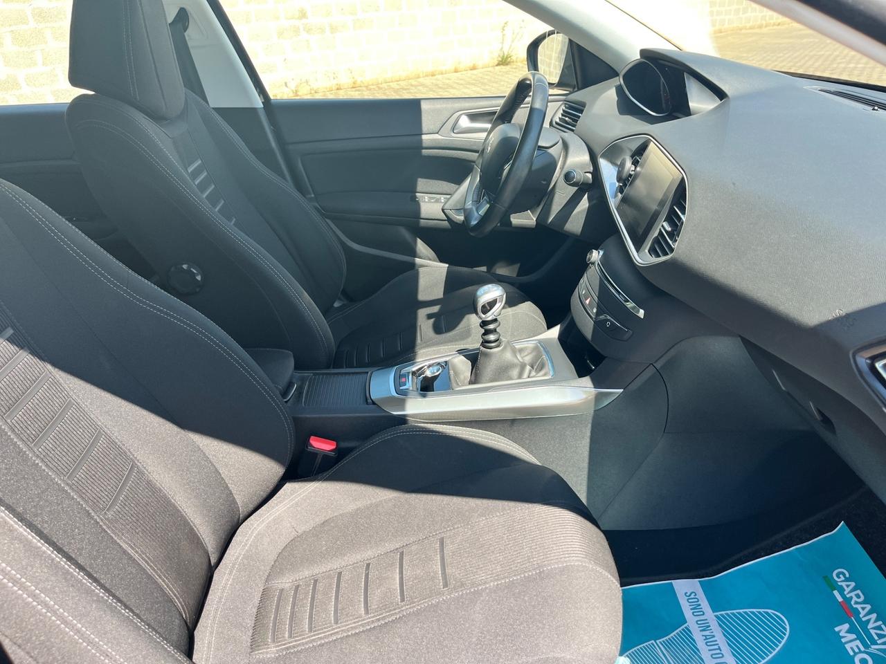 Peugeot 308 1.6 e-HDi 115 CV Allure “soli 130.000 km”