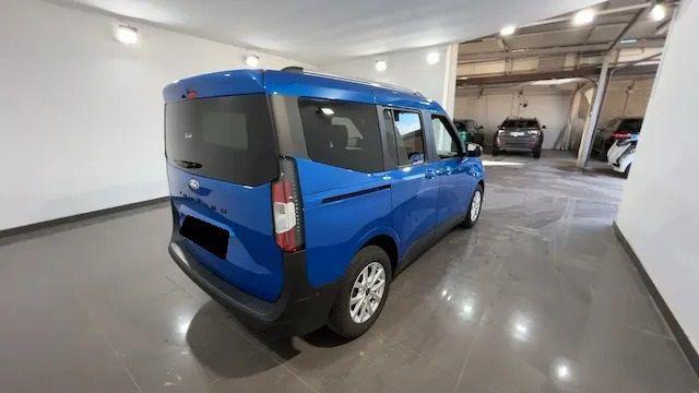 FORD Tourneo Courier 1.0 EcoBoost Powershift Titanium