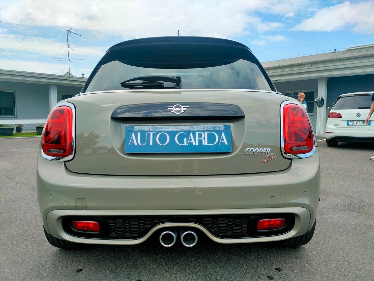 Mini 2.0 Cooper SD aut. Hype 5 porte FULL OPTIONAL