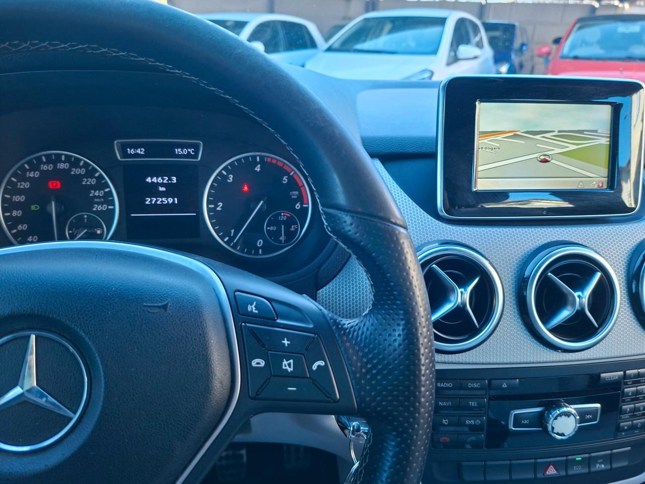 Mercedes-benz B 180 CDI BlueEFFICIENCY Premium