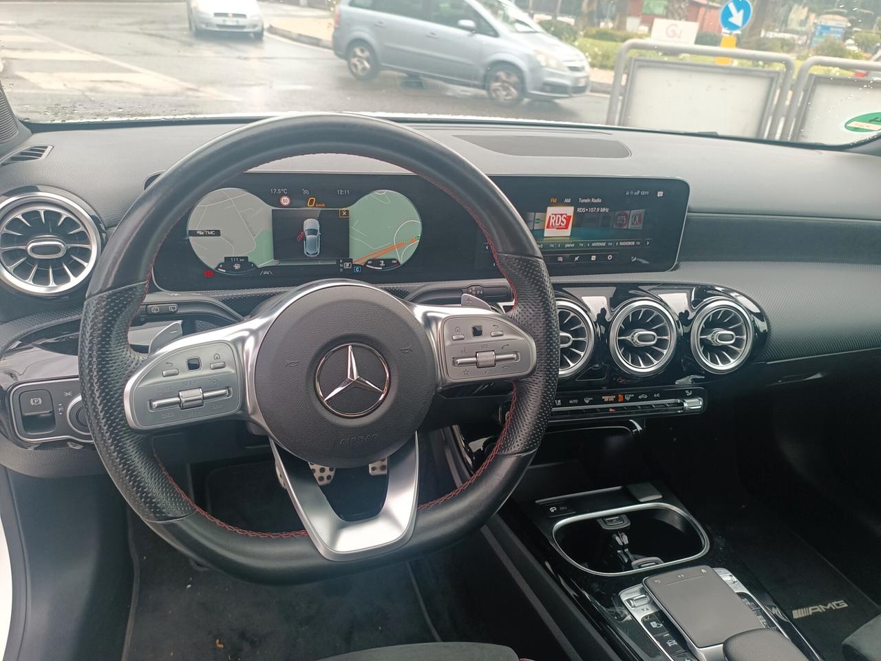 Mercedes-benz A 200 d Automatic Premium AMG