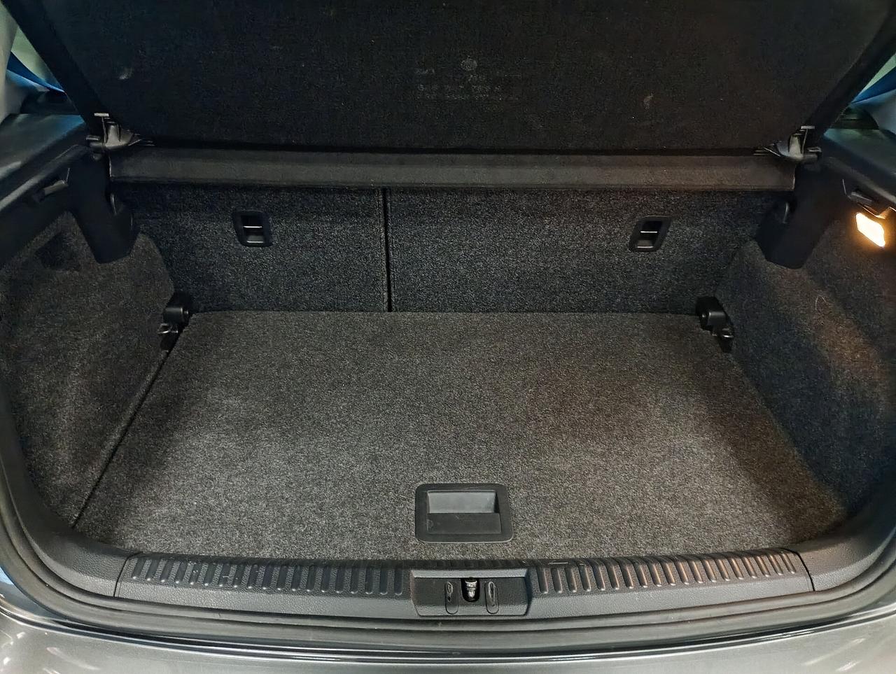 Volkswagen Polo 1.0 5p. 60cv BMT R-LINE