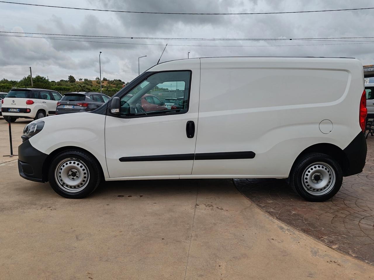 Fiat Doblo Fiat Doblo Cargo Maxi 2019 cargo maxi 1.6 mjt 105cv LH1 Easy S&S