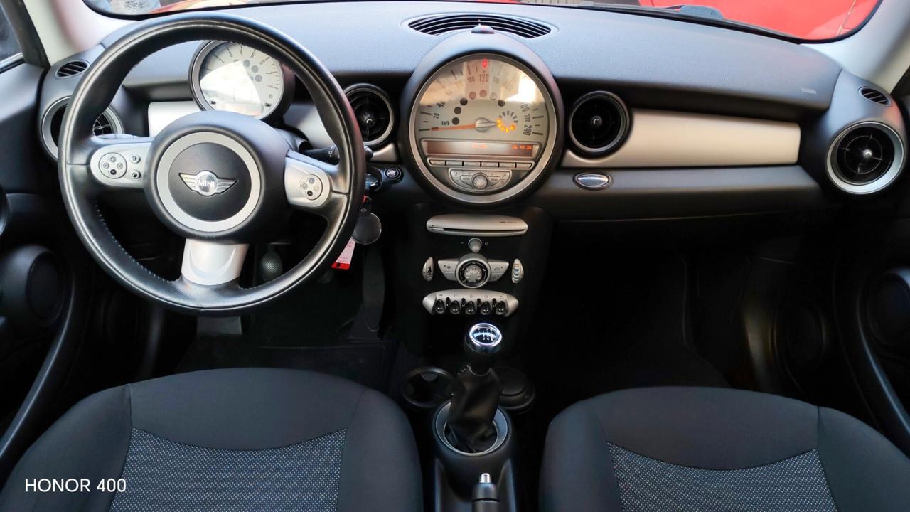 Mini Cooper Clubman 1.6 16V Chili