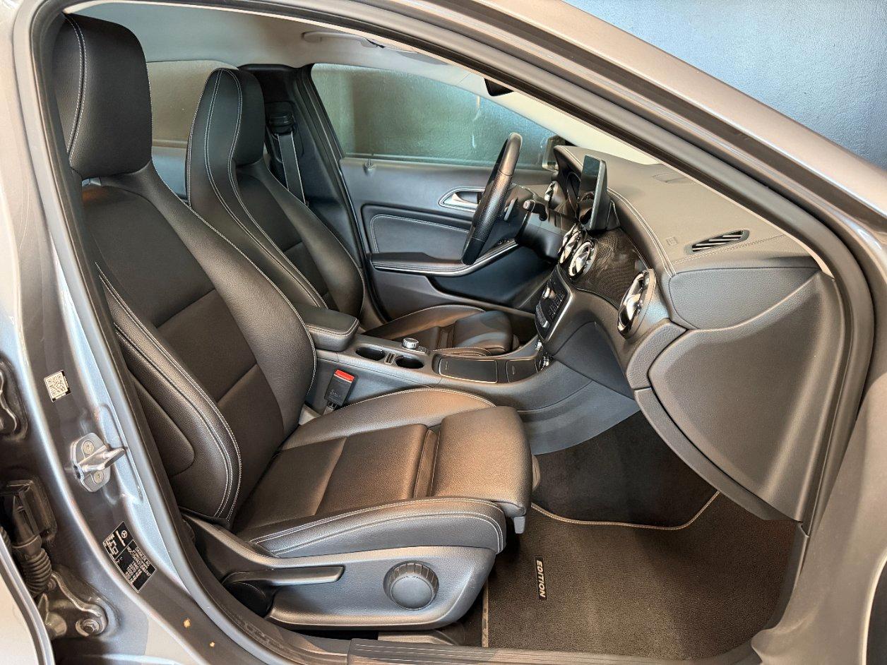 Mercedes GLA 200 Night Edition auto