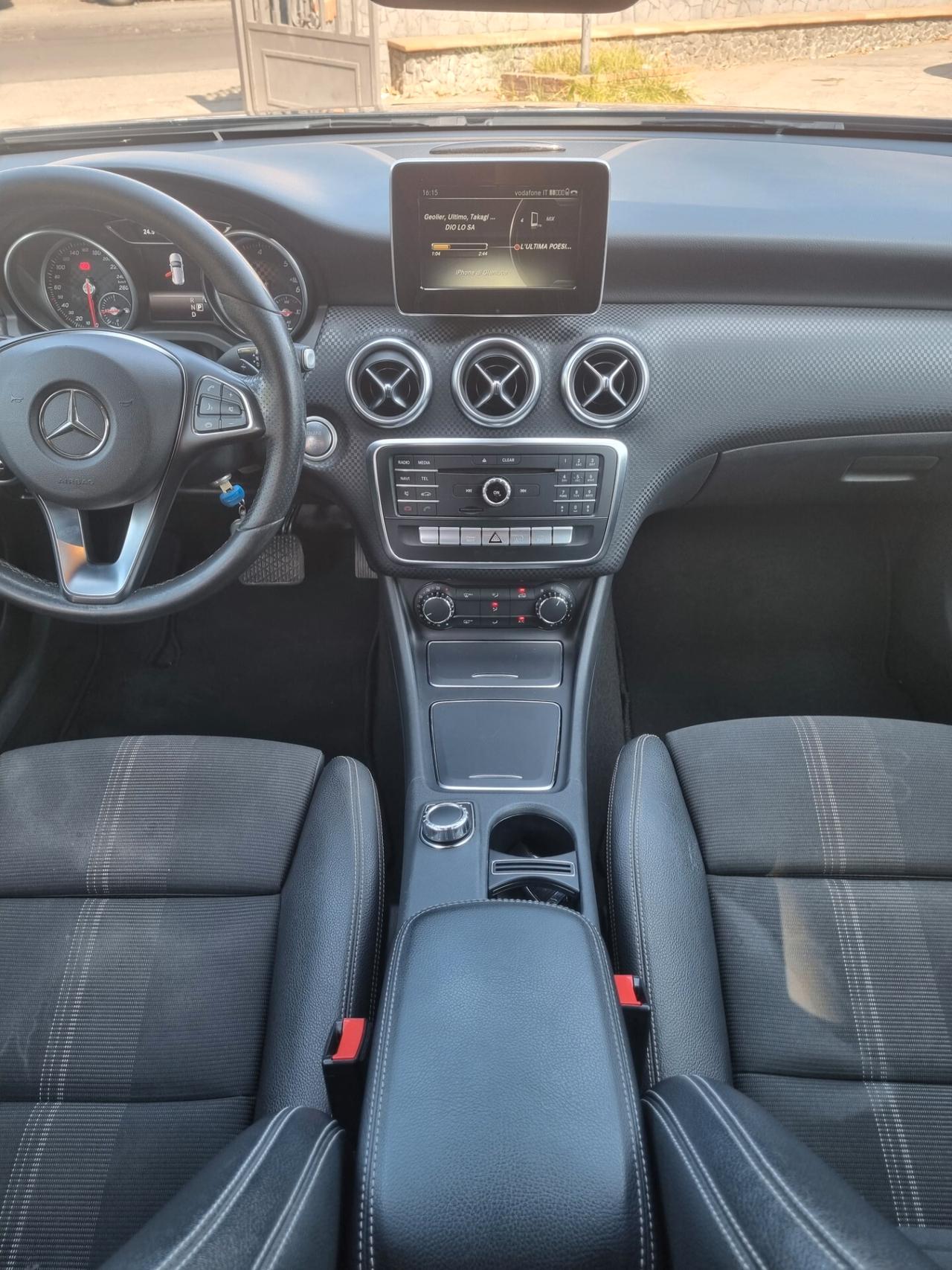 Mercedes-benz A 200 A 200 d Automatic Sport