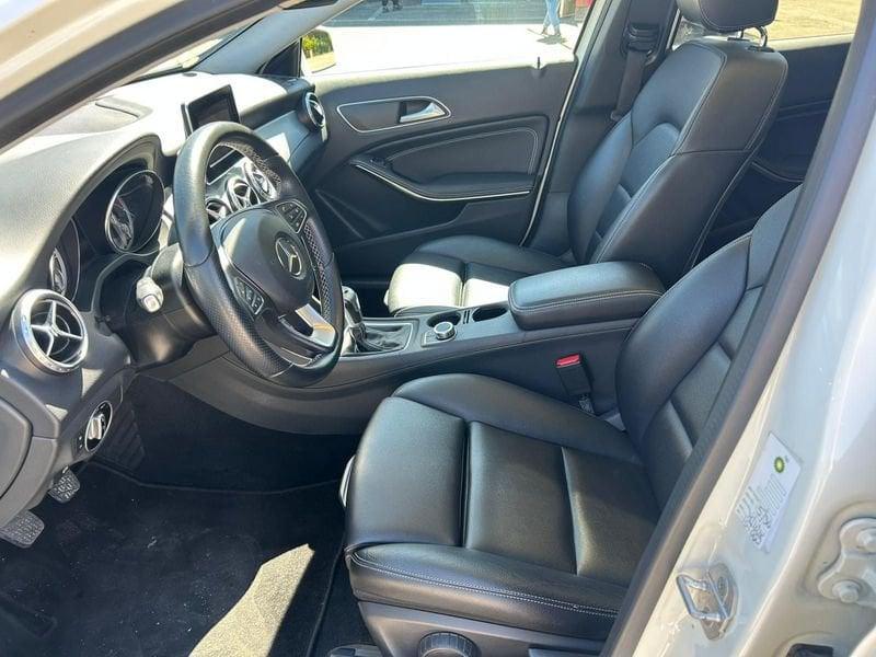 Mercedes-Benz GLA GLA 200 d Premium