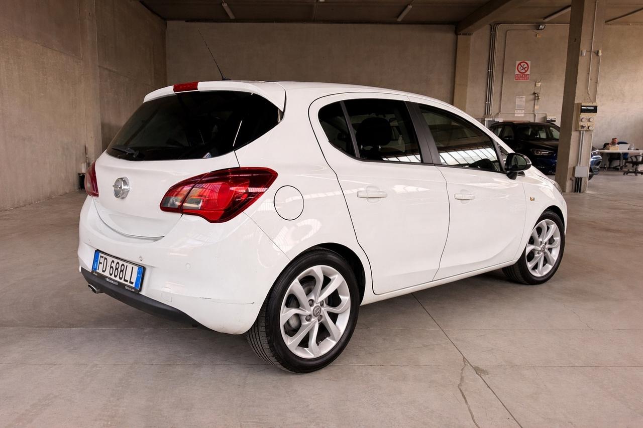 Opel Corsa 1.4 90CV GPL Tech 5 porte b-Color
