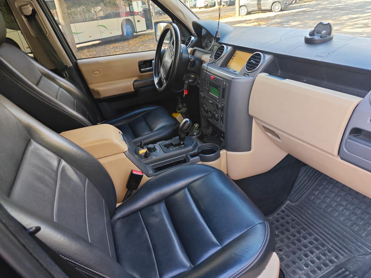 Land Rover Discovery 3 2.7 TDV6 HSE