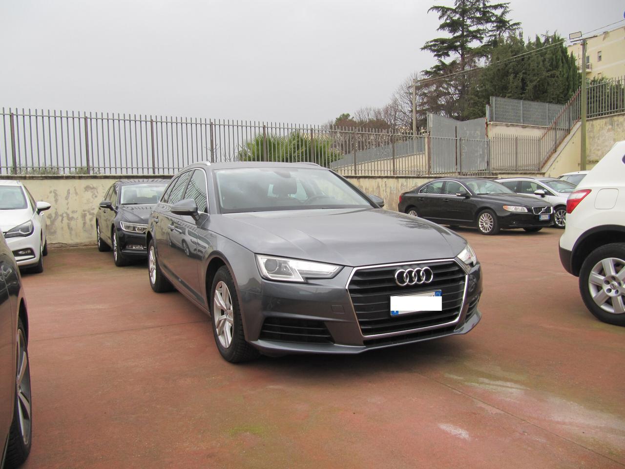 Audi A4 Avant 2.0 TDI 122 CV Business