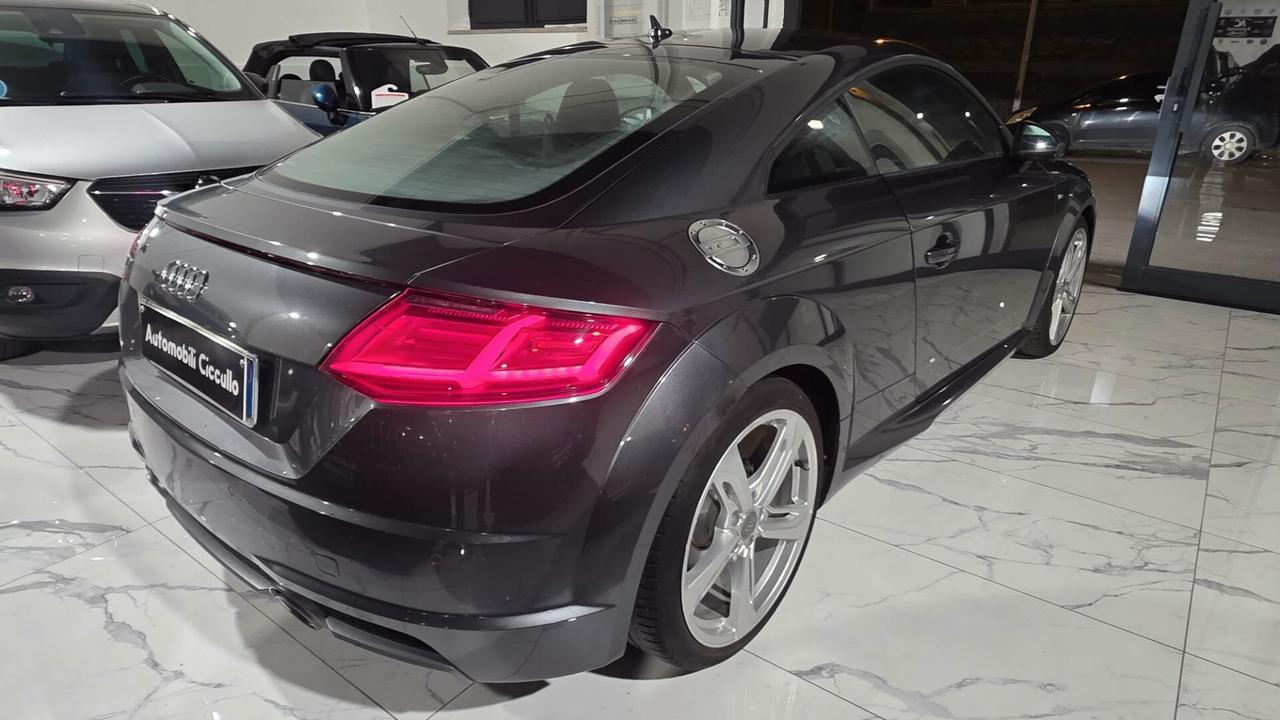 Audi TT Coupé 2.0 TDI ultra S line