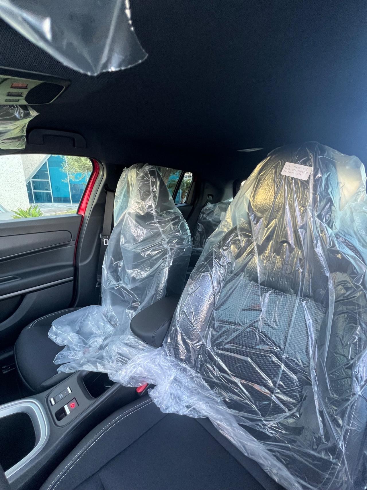 Jeep Avenger 1.2 Turbo 110 CV MHEV Altitude possibilità noleggio no scoring