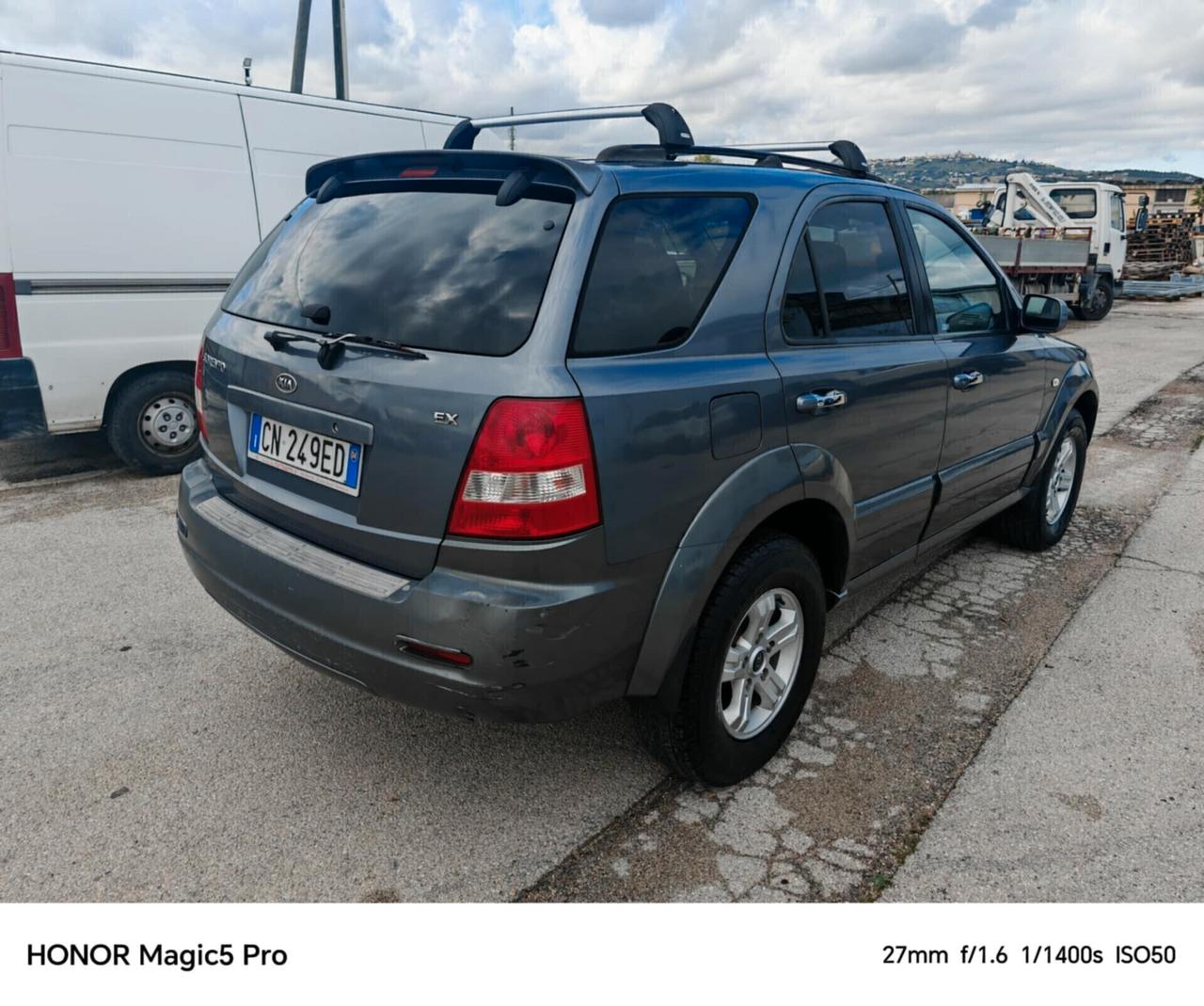 Kia Sorento Autocarro 5p