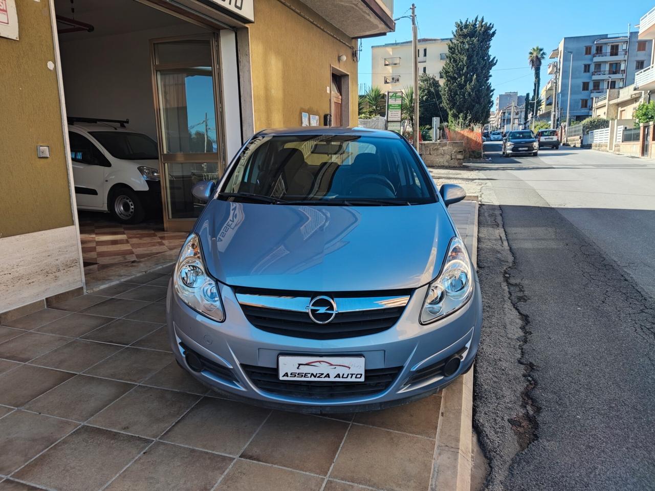 Opel Corsa 1.0 Enjoy