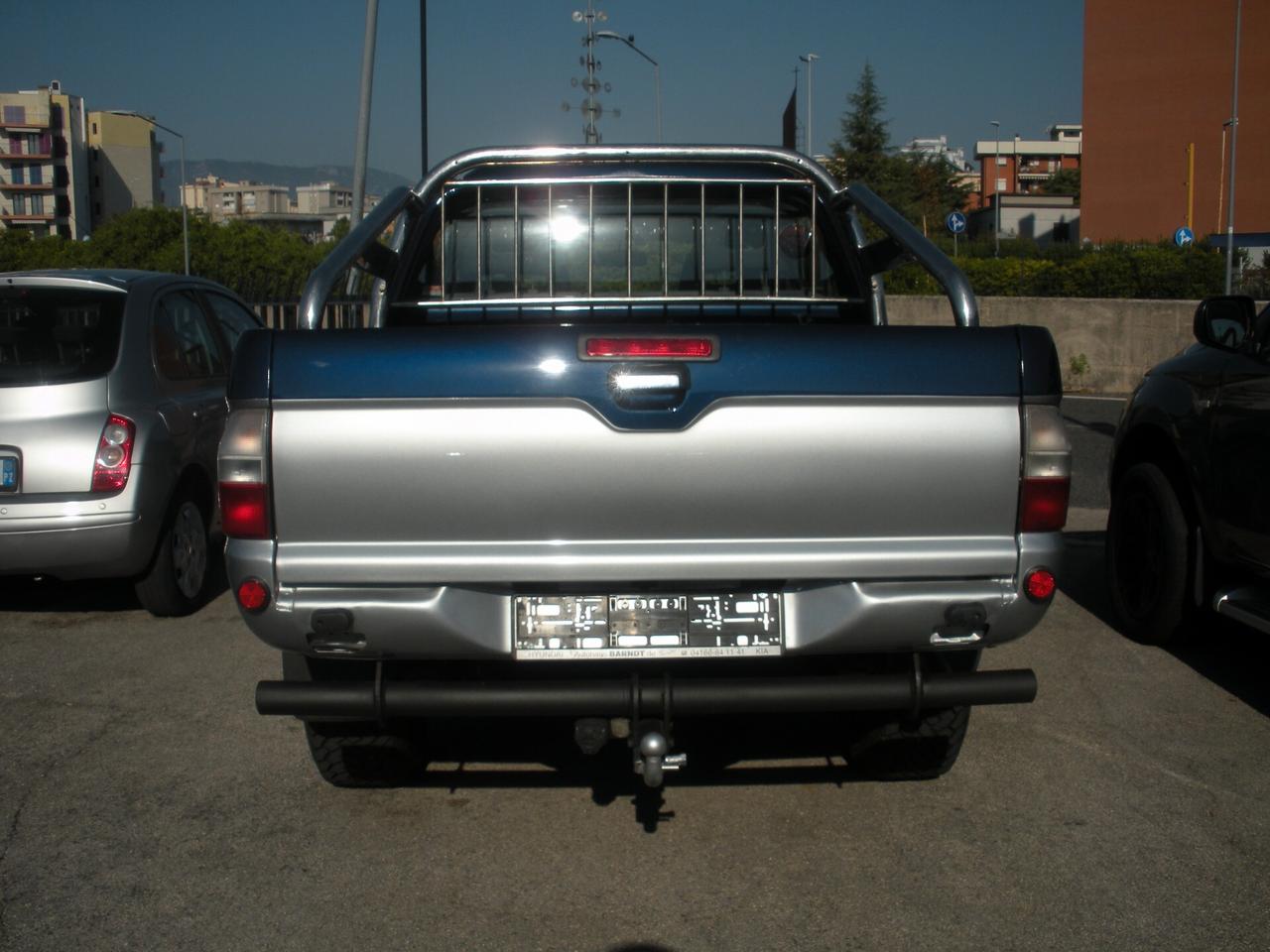 Mitsubishi L200 2.5 TDI 4WD Double Cab GLS 115cv