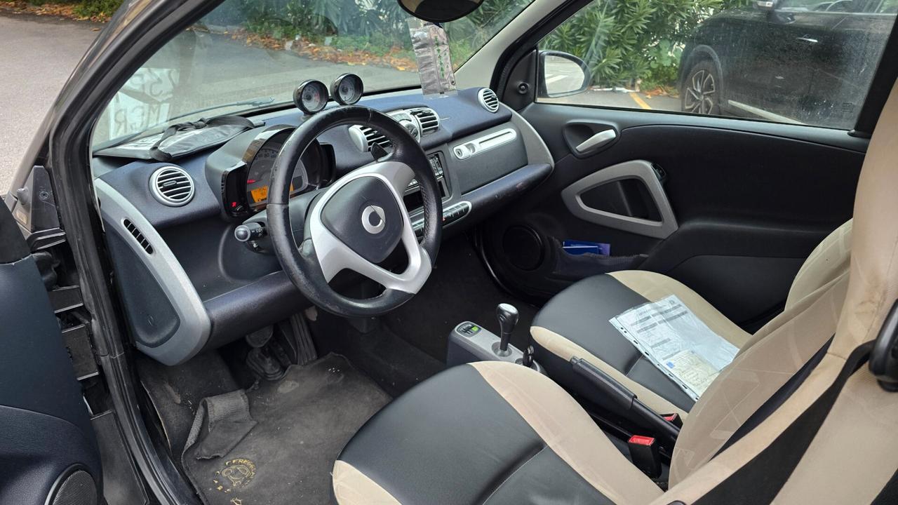 Smart ForTwo 1000 52 kW MHD coupé pure