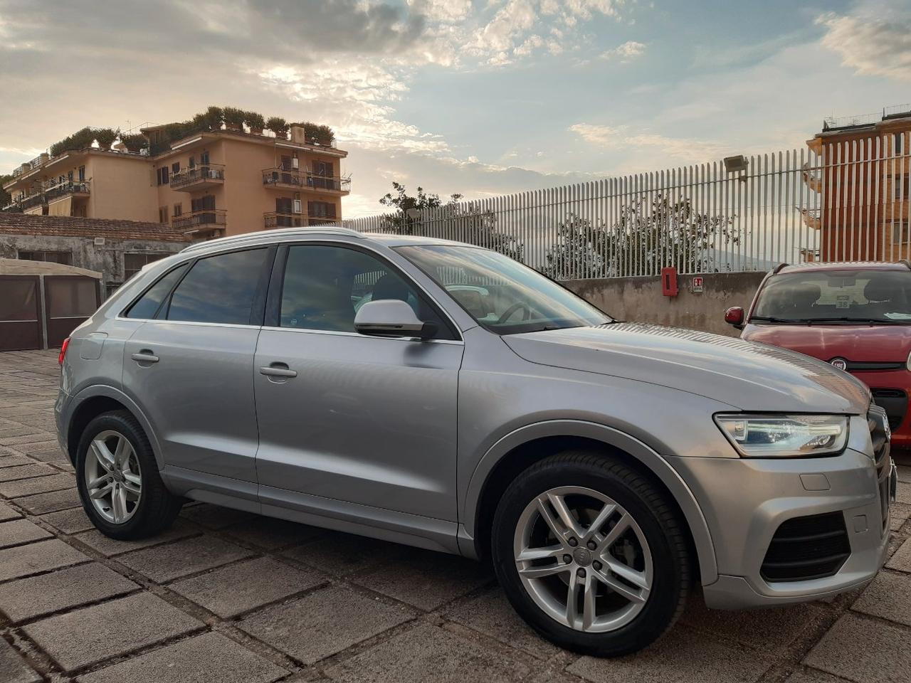 Audi Q3 2.0 tdi Business quattro 150cv