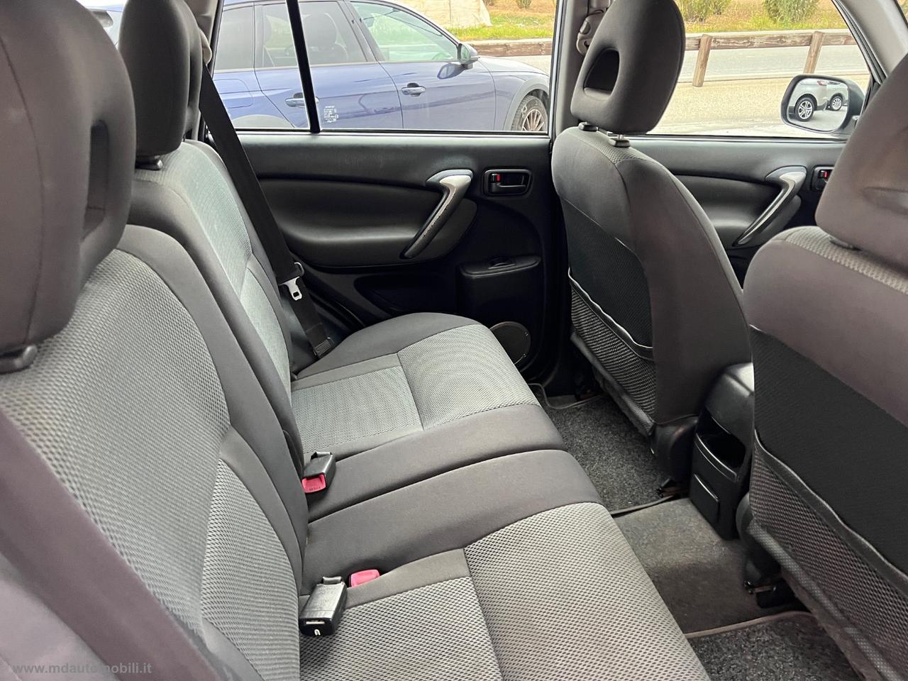 TOYOTA RAV4 2.0 16V 5p. BENZINA